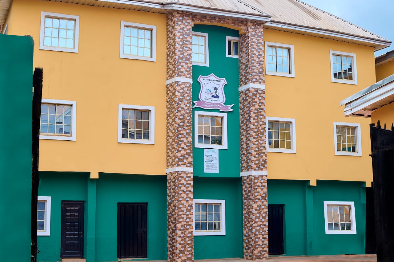 Front exterior of the Basic Foundation school building in Emene